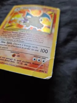 CHARIZARD 4/102 Pokemon Base Set 1 Card Vintage Holo - Image 2