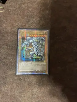 Yu-Gi-Oh! TCG Blue-Eyes White Dragon (Quarter Century Secret Rare) -... - Image 1