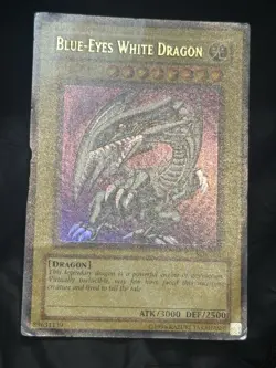 Blue-Eyes White Dragon SDK-001 Ultra Unlimited Edition - MP - Vintage YuGiOh - Image 1