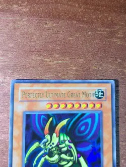 Perfectly Ultimate Great Moth DB2-EN249 Ultra Rare Holo Yugioh Card - Image 3