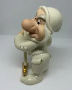 2003 Lenox Disney Showcase Collection “Grumpy's Treasure” Figurine Snow White 5" - Image 4