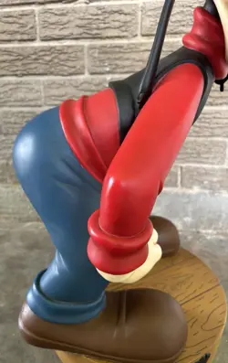 Vintage 90s Disney 24” Goofy Big Figure Statue Resin Display With Base RARE - Image 4