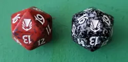 Magic The Gathering MTG - 2 x Spindown Dice Darksteel Black (x1) & Red (x1) - Image 1
