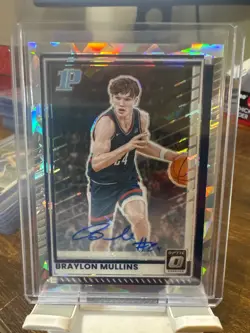 2025-26 Panini Donruss Optic Basketball Braylon Mullins #95 Cracked Ice /25 - Image 1