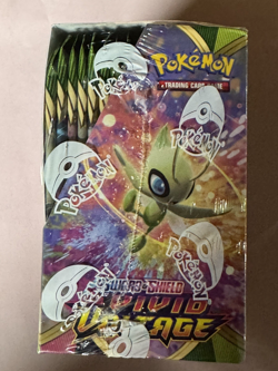 Pokemon TCG S&S Vivid Voltage ROUGH DISCOUNTED Booster Box Sealed - Image 5