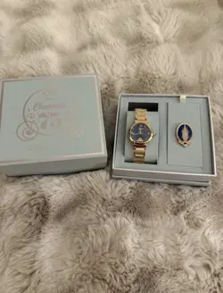 Citizen Women's Disney Cinderella 75th Anniversary Watch and Pin Set #160 NEW - Image 2