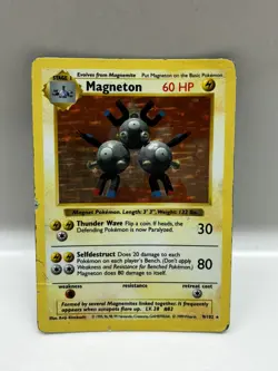 Pokemon TCG Magneton 9/102 Base Set Shadowless Holo Rare Unlimited Card WOTC DMG - Image 1