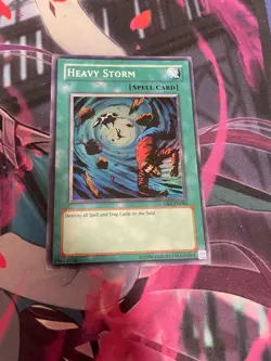 YUGIOH - HEAVY STORM - SUPER RARE - DB2 - MP - Image 1
