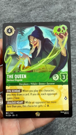 Disney Lorcana The Queen - Devious Disguise 90/204 Wilds Unknown Legendary Snow - Image 2