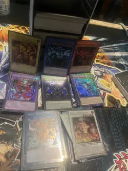 ✨500 YUGIOH CARDS W/OVER 100 HOLOS!✨ - Image 2