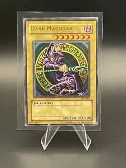 Konami Yu-Gi-Oh! Dark Magician SDY-006 Ultra Rare Unlimited ENG - Image 1