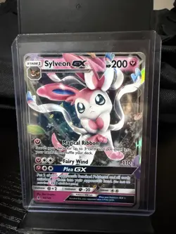 Pokemon TCG Sylveon GX 92/145 Sm-Guardians Rising Holo Card NM Condition - Image 1