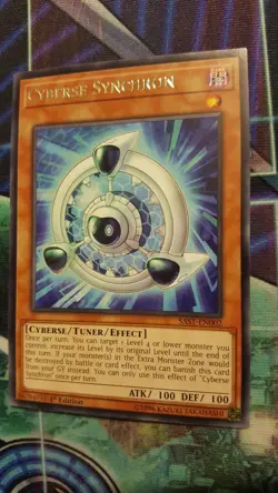 Yu-Gi-Oh! - Cyberse Synchron (SAST-EN002) - Savage Strike Rare 1st ed NM - Image 1
