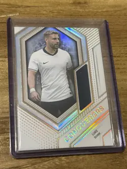 2025 Futera Platinum Luke Shaw Conquerors Match Worn Relic /19 Man Utd SSP - Image 1