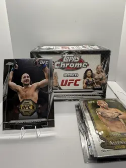 Empty Topps Chrome UFC 2026 Value Box + 18 Card Bundle Lot With Refractors - Image 2