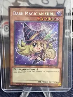 DARK MAGICIAN GIRL BLGG-EN003 YU-GI-OH 1ST EDITION NM/M - Image 1