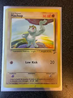 Selling a lot of 9 vintage Pokemon cards from the original Wizards of the Coast - Image 3