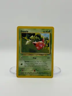 Hoppip 61/111 Neo Genesis Common WOTC Pokemon Card - Image 1