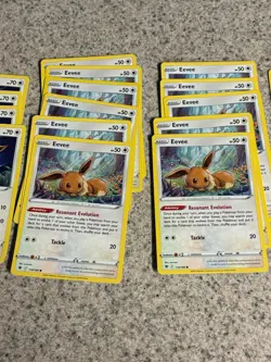Pokemon TCG Eevee 16 Card Lot Regular English Darkness Ablaze/Lost Thunder - Image 3