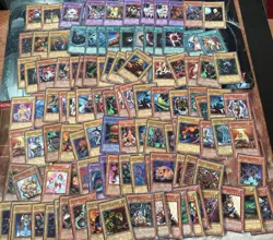 1000+ Yu-Gi-Oh! Card Lot Bulk Collection Vintage GX DM Commons Uncommons - Image 2