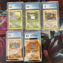Pokemon WOTC non holo rare graded Jungle first edition lot - Image 2