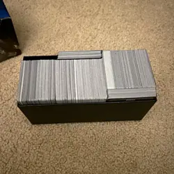 Mtg 600+ card lot (tons of lands, legendaries, tokens, full art lands) - Image 1