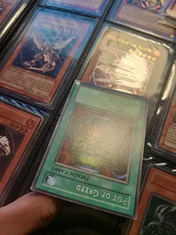 Pot of Greed LOB-119 The Legend of Blue Eyes White Dragon 1st Edition - Image 3