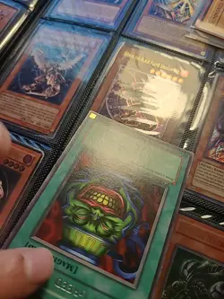 Pot of Greed LOB-119 The Legend of Blue Eyes White Dragon 1st Edition - Image 5