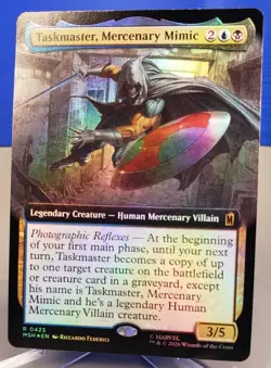 MTG: Marvel Super Heroes Taskmaster Mercenary Borderless Extended Art #425 Rare - Image 1