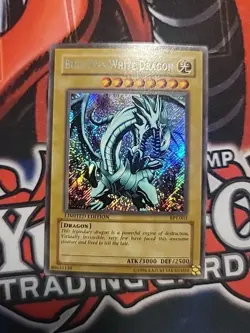 Blue-Eyes White Dragon - BPT-003 - Secret Rare Near Mint/Very Lightly Played - Image 1