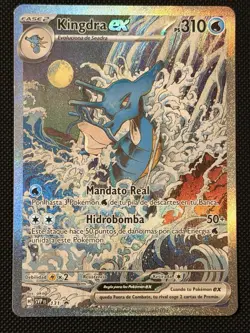 Kingdra ex SVP 131 Scarlet & Violet Shrouded Fable Promo Card Spanish NM - Image 1