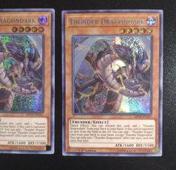 x3 Thunder Dragondark NM! Prismatic Secret Rare 1st Edition MP19-EN167 Yugioh - Image 4