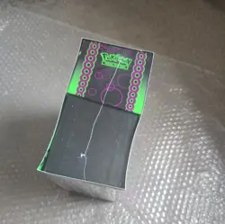 Pokemon Trading Card Game - Scarlet and Violet Shrouded Fable Elite Trainer Box - Image 2