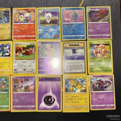 18 Cards Pokemon TCG Rare Card Binder Collection - Vintage/WOTC Base Set Lot #29 - Image 3