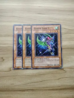 Yu-Gi-Oh! - Harpie Lady 1 3X - Complete Playset - Image 1