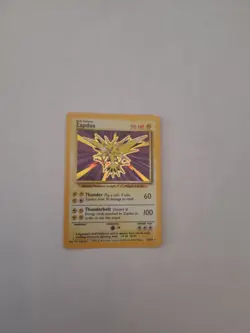 Zapdos Holo Rare 16/102 1999 Base Set Unlimited WOTC Pokemon card Near Mint - Image 5