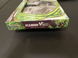 Kleavor V Star Premium Collection Box Pokemon 6 Booster packs - Image 3
