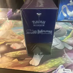 Pokemon Sun And Moon Base Lunala Elite Trainer Box Sealed New 728192530920 - Image 2