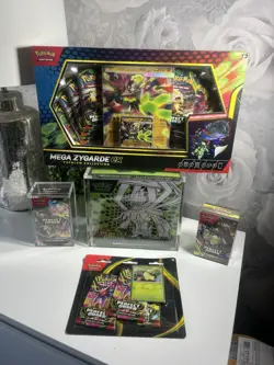 Pokemon Center Etb Perfect Order Bundle - Image 1