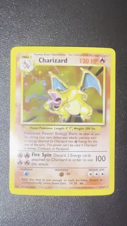 Pokemon TCG - Charizard 4/102 Base Set Holo Rare - Vintage 1999 - Image 2