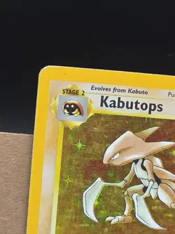 1999 Pokemon Fossil unlimited #9 Kabutops Holo Rare Pokemon Gaming - Image 2