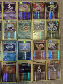 Pokemon Evolutions 2016 Lot of 32 Holos, Reverse, Holos, and Secret Rares. - Image 3