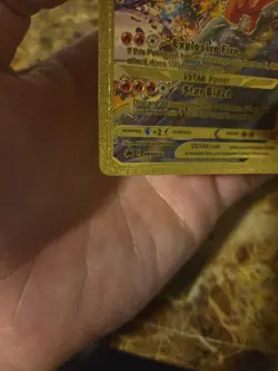 2022 Pokemon Charizard V Star Gold Medallion Limited Edition SWSH262 Promo RARE - Image 3