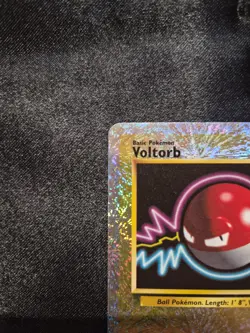 Pokemon Voltorb 97/110 Legendary Collection Reverse Holo - Image 2