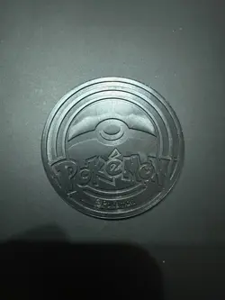 Pokemon TCG - Eevee JUMBO Coin prismatic evolutions gold coin. - Image 2