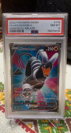 Pokemon Darkness Ablaze Full Art Houndoom V Ultra Rare Holo 178/189 PSA 8 NM-MT - Image 1