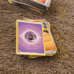 lot of 750~500 pokrmon cards. bulk, and extra goodies included! - Image 4