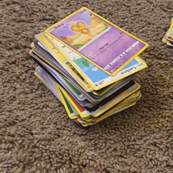 lot of 750~500 pokrmon cards. bulk, and extra goodies included! - Image 5