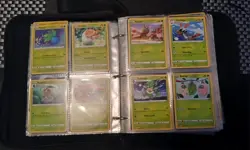 Pokemon TCG Bundle 500 Trading Card Game Collection With Binder - Image 2