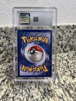Pokemon TCG Fossil Unlimited Dragonite Holo Rare 4/62 CGC 8.5 1999 - Image 2